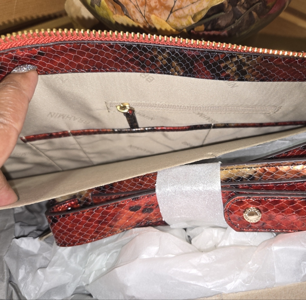 Brahmin Anywhere RARE Weekender Crimson Rosebay NWT - Picture 7 of 14